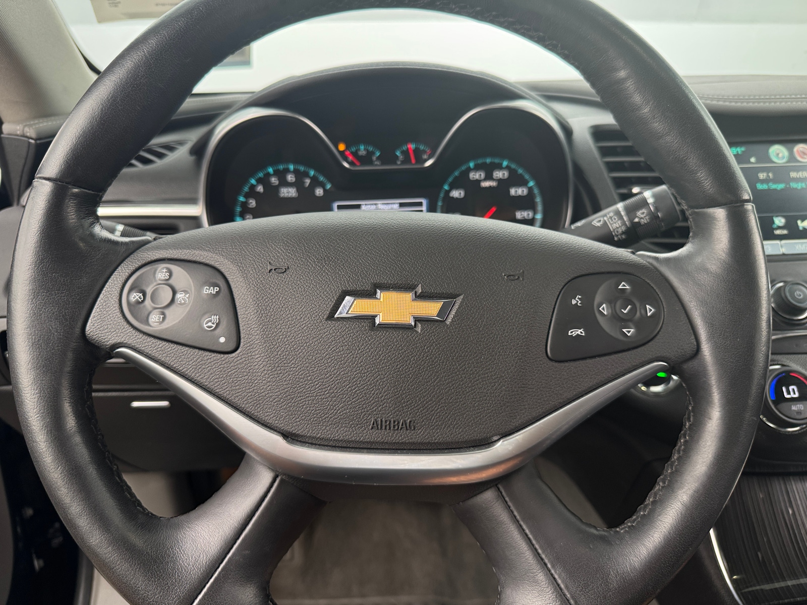 Thumbnail: 2017 Chevrolet Impala - 4