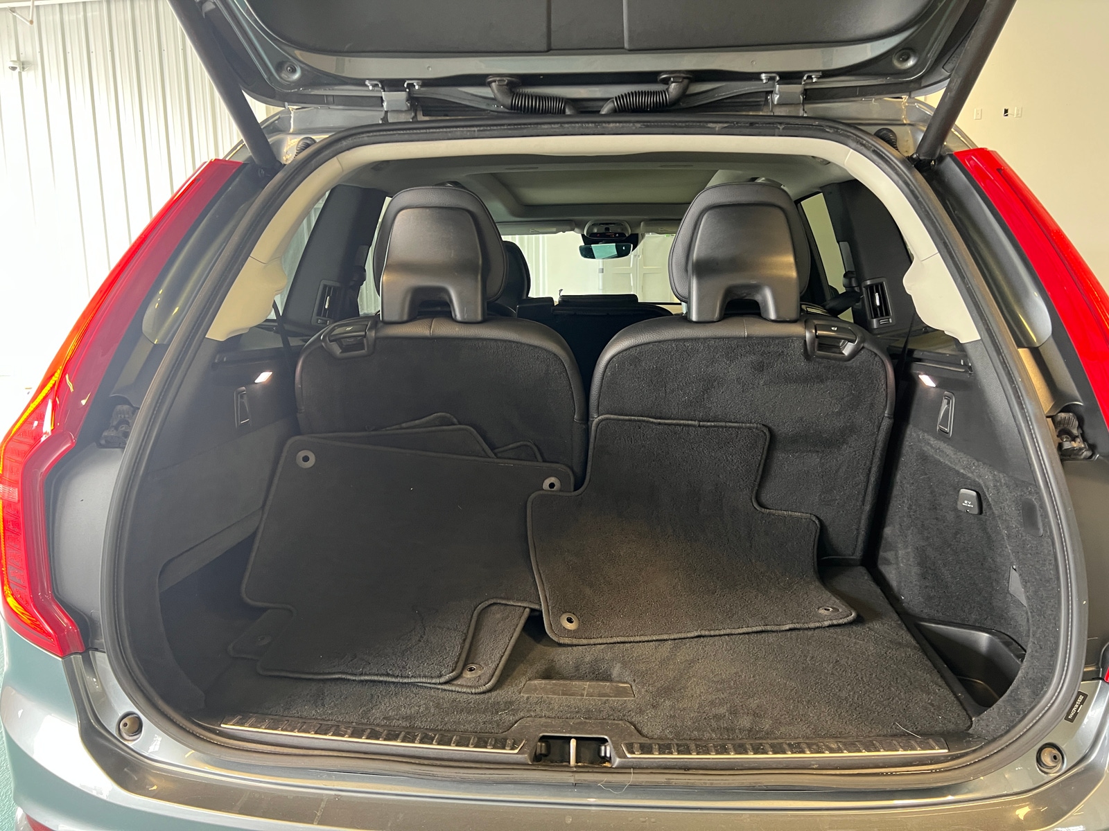 Thumbnail: 2019 Volvo XC90 - 6