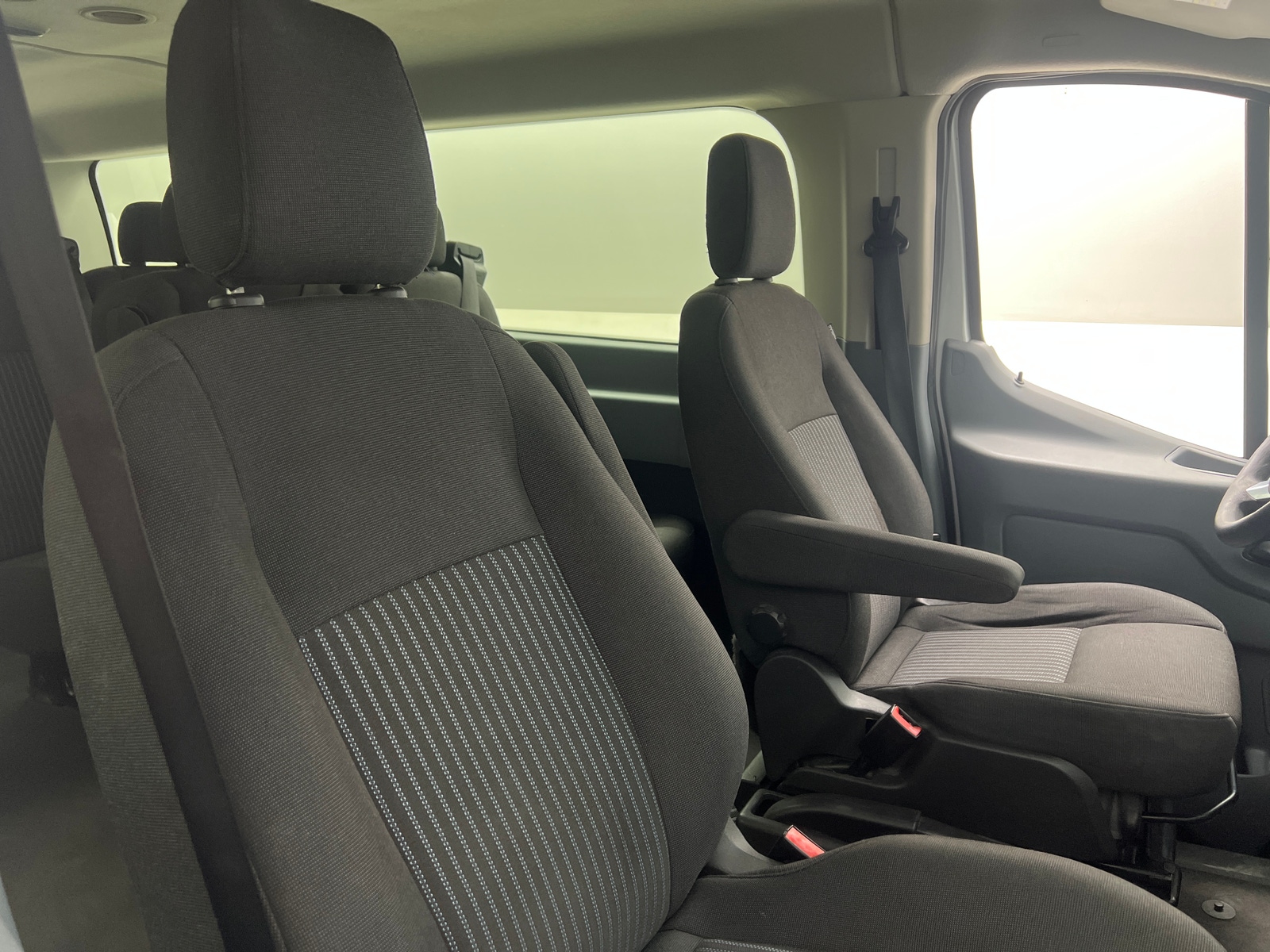 Thumbnail: 2015 Ford Transit Series - 2