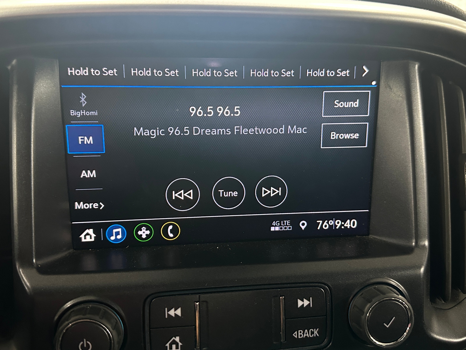 Thumbnail: 2022 Chevrolet Colorado - 4