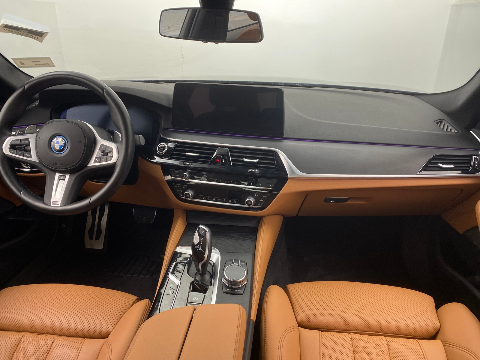 Thumbnail: 2023 BMW 5 Series - 2