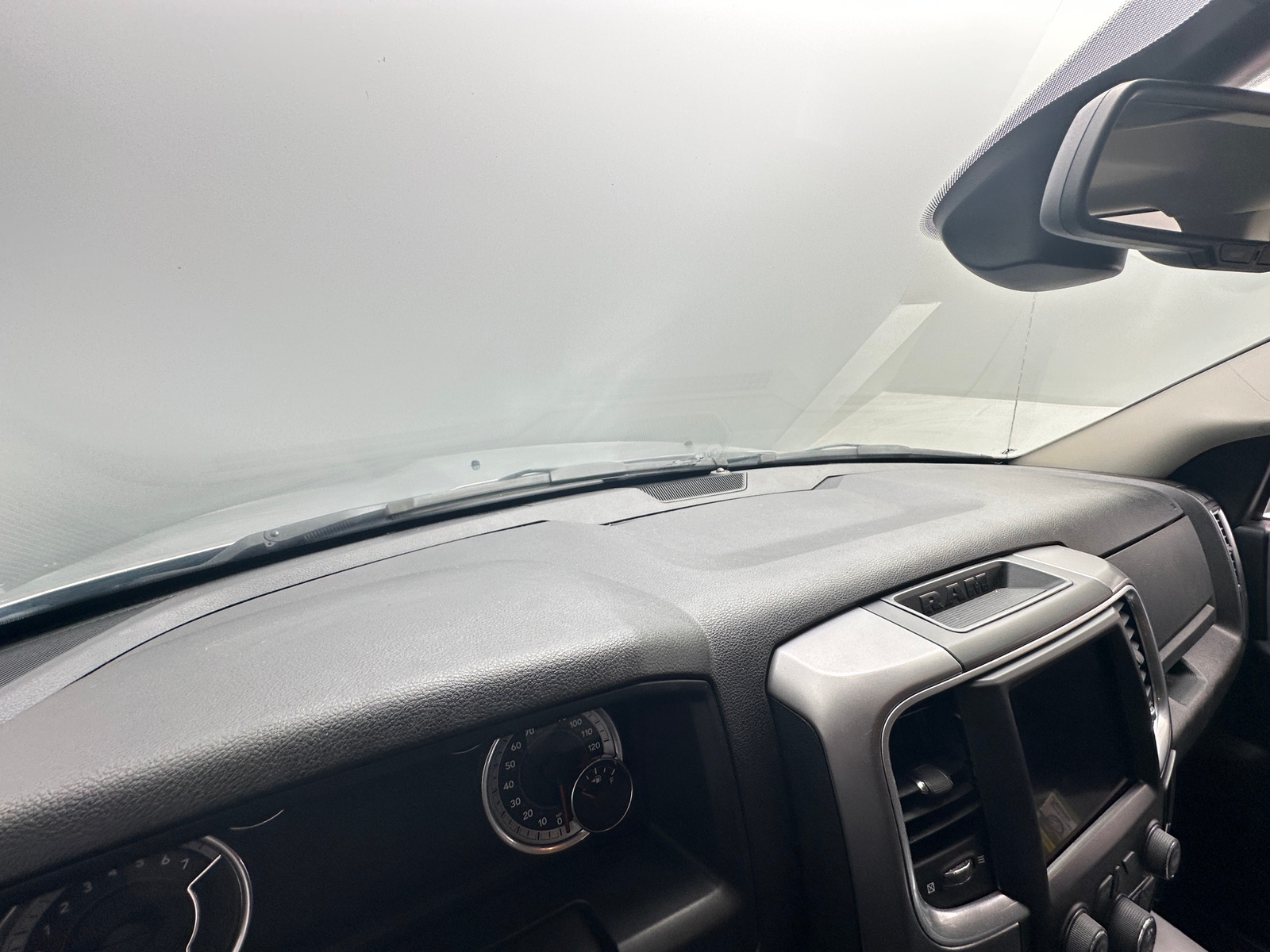 Thumbnail: 2023 RAM 1500 Classic - 3