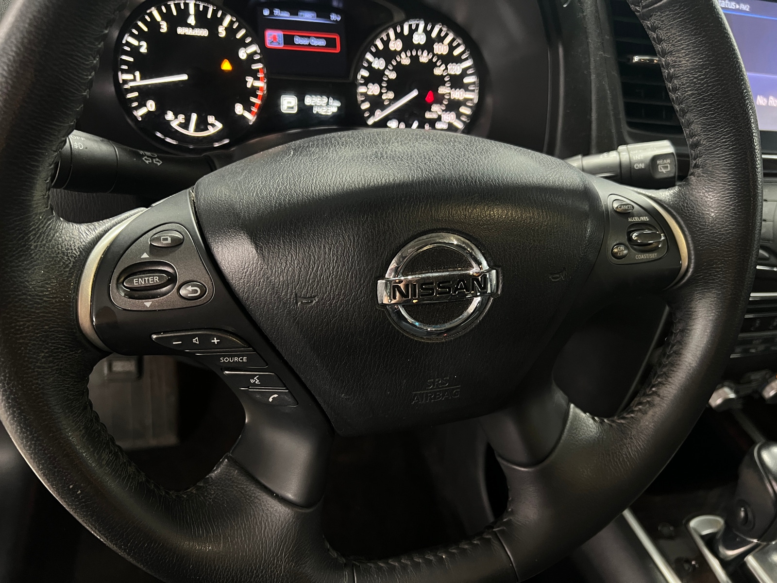 Thumbnail: 2014 Nissan Pathfinder - 5