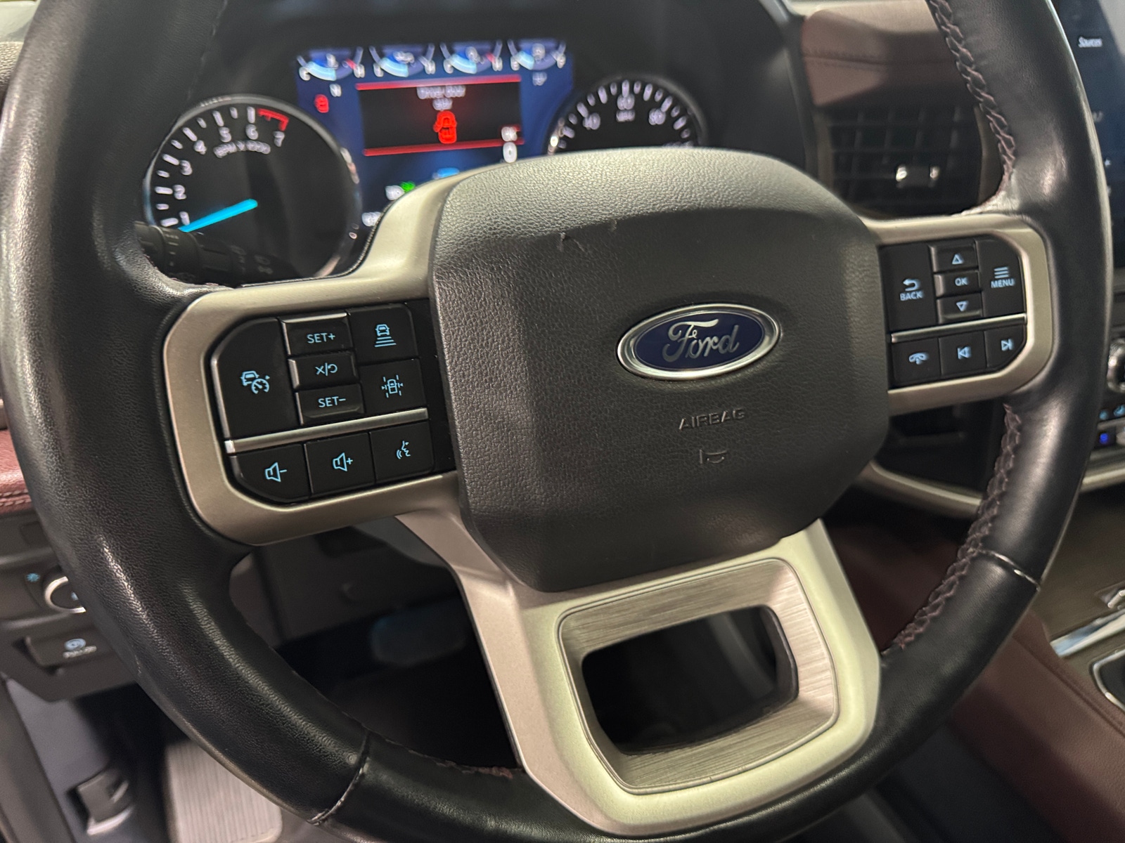 Thumbnail: 2022 Ford Expedition MAX - 4