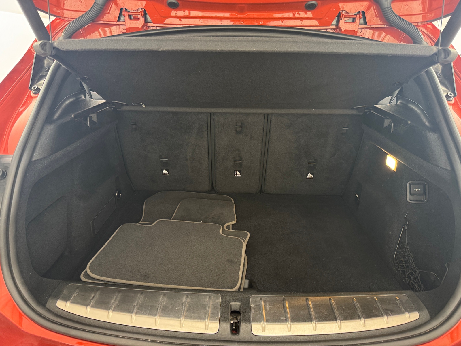 Thumbnail: 2019 BMW X2 - 6