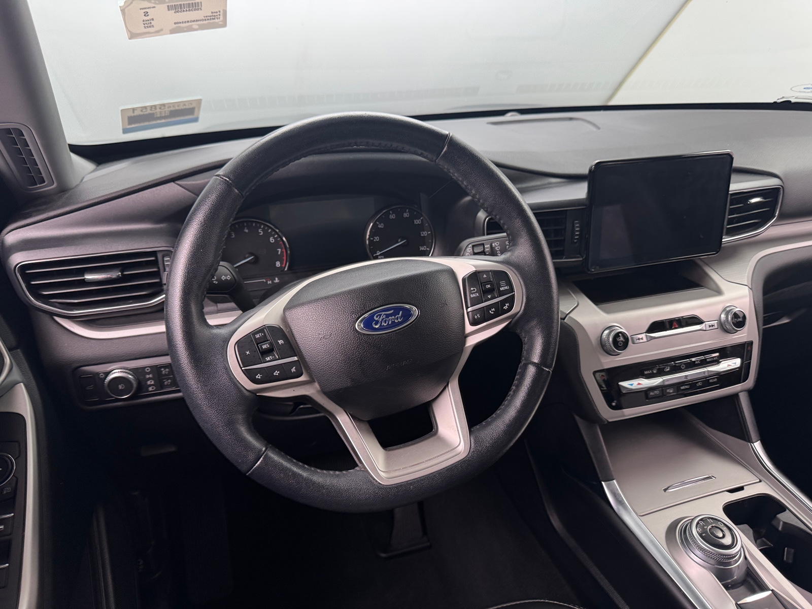 Thumbnail: 2022 Ford Explorer - 4