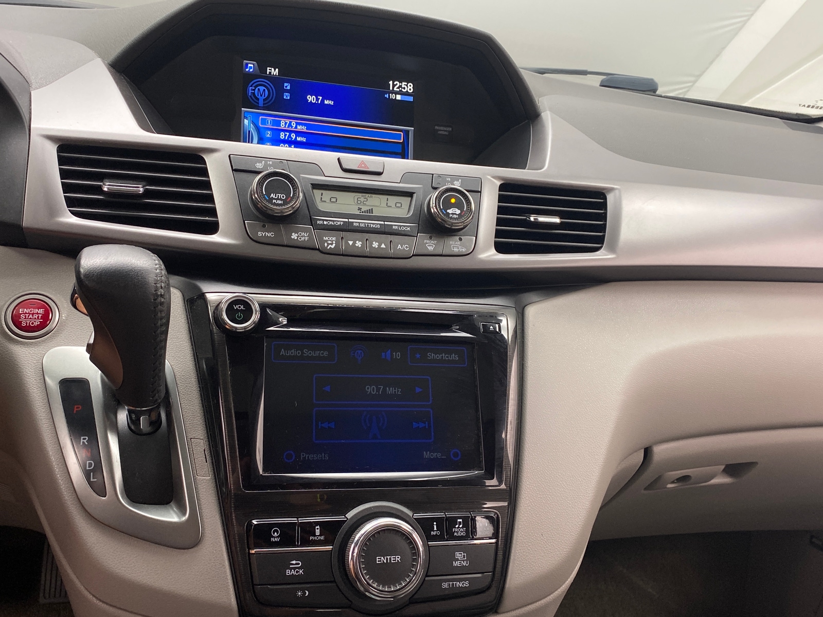 Thumbnail: 2015 Honda Odyssey - 3