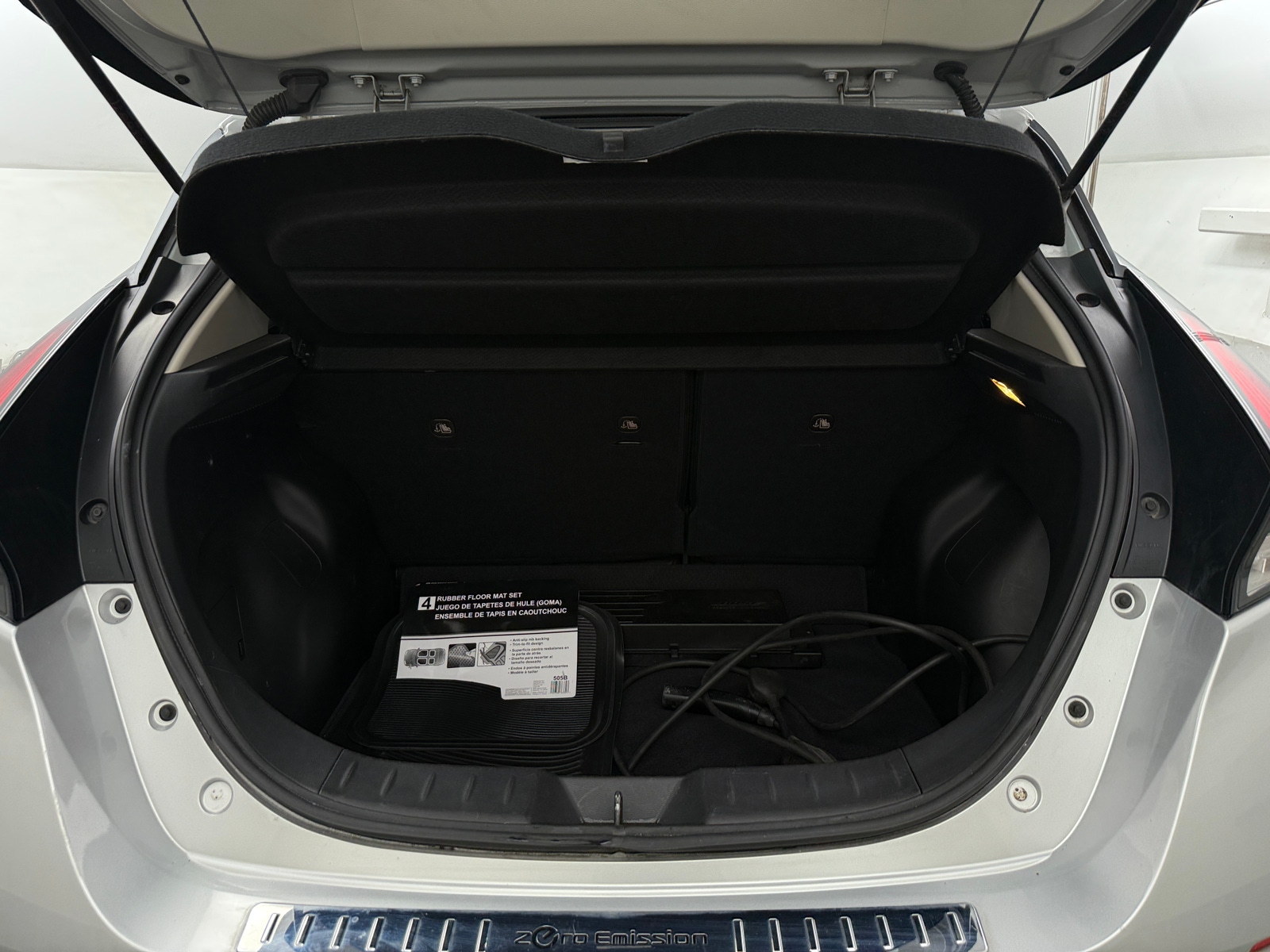 Thumbnail: 2018 Nissan Leaf - 6