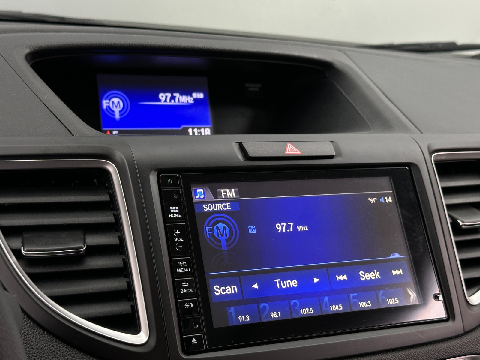 Thumbnail: 2016 Honda CR-V - 4