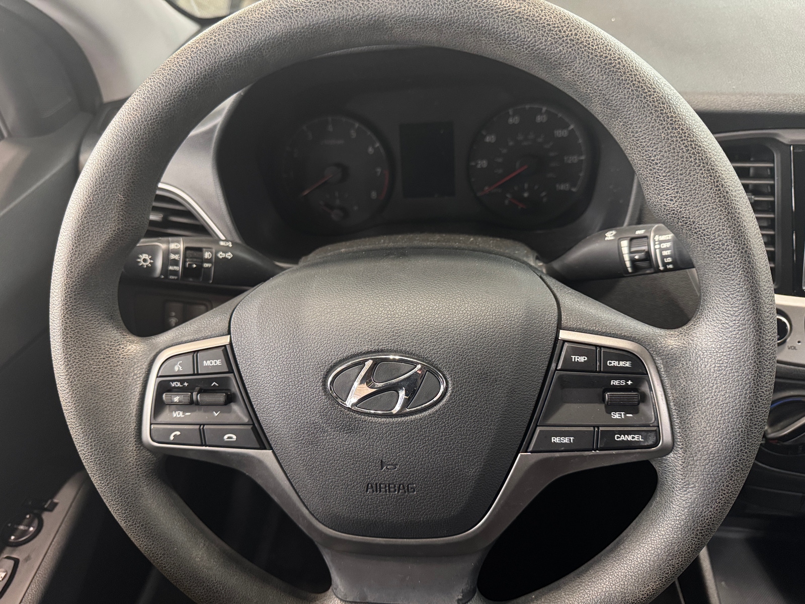 Thumbnail: 2019 Hyundai Accent - 5