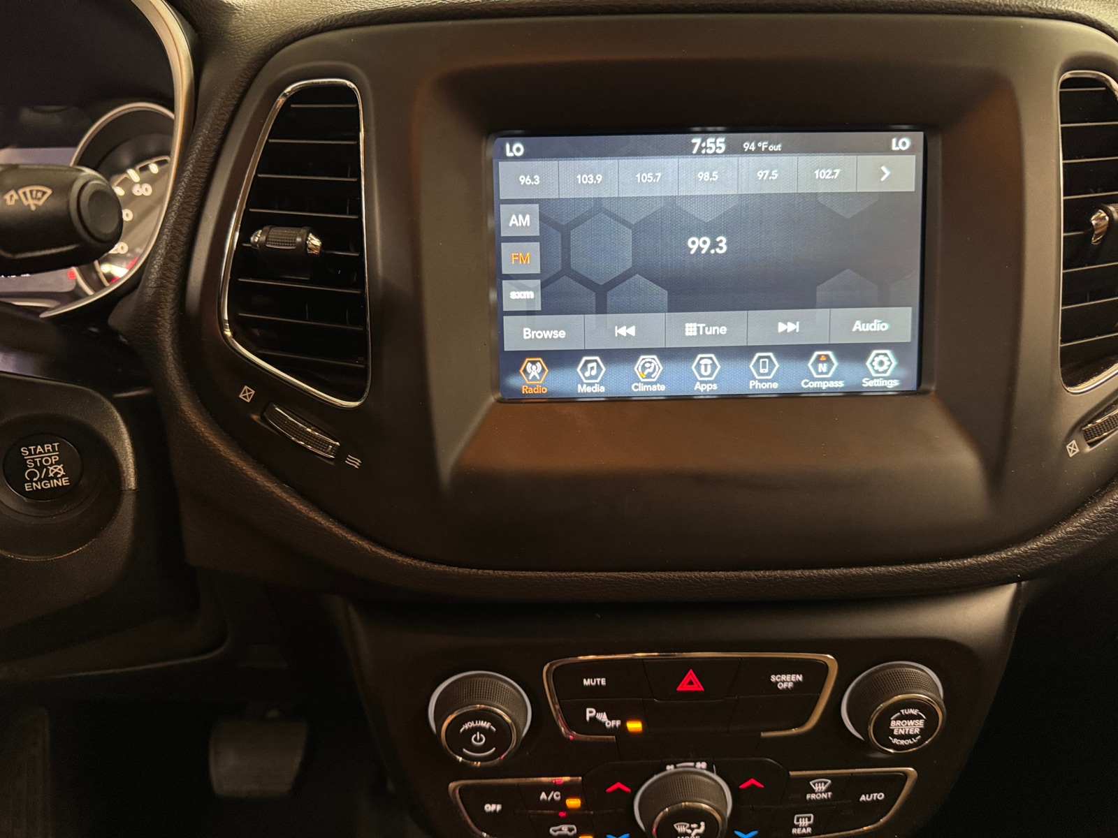 Thumbnail: 2018 Jeep Compass - 4