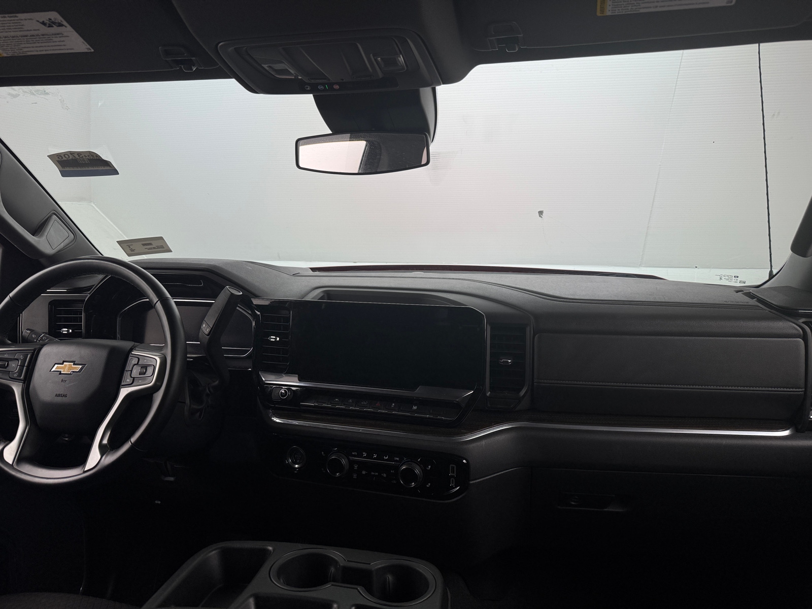 Thumbnail: 2024 Chevrolet Silverado 1500 - 3