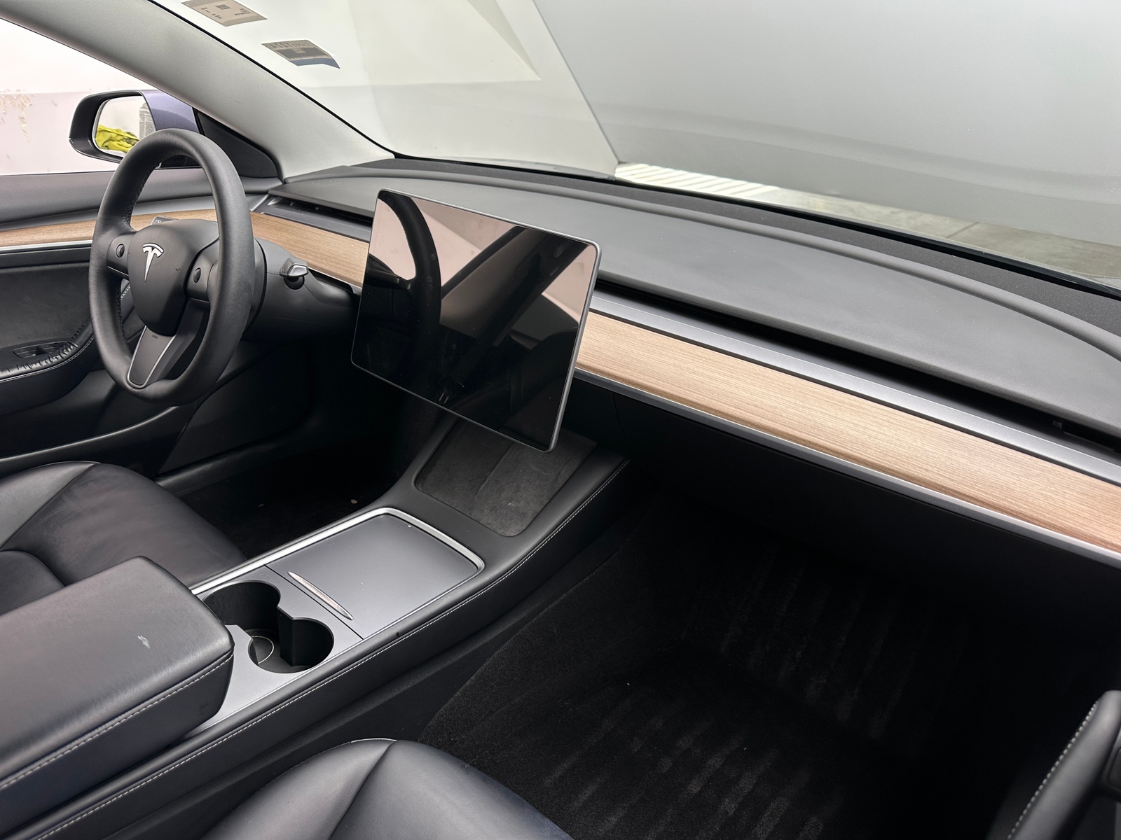 Thumbnail: 2022 Tesla Model 3 - 2