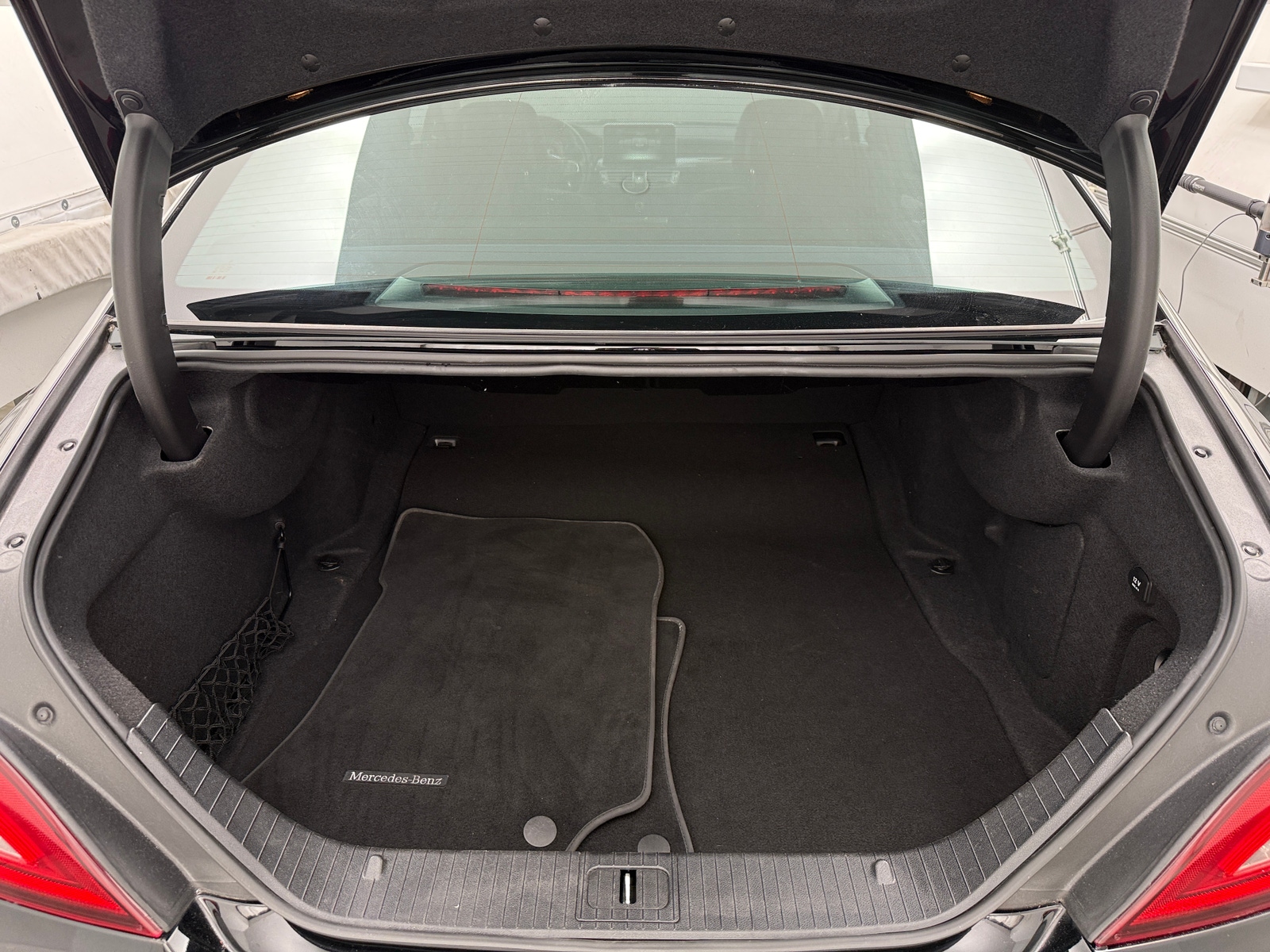 Thumbnail: 2015 Mercedes-Benz CLS - 7