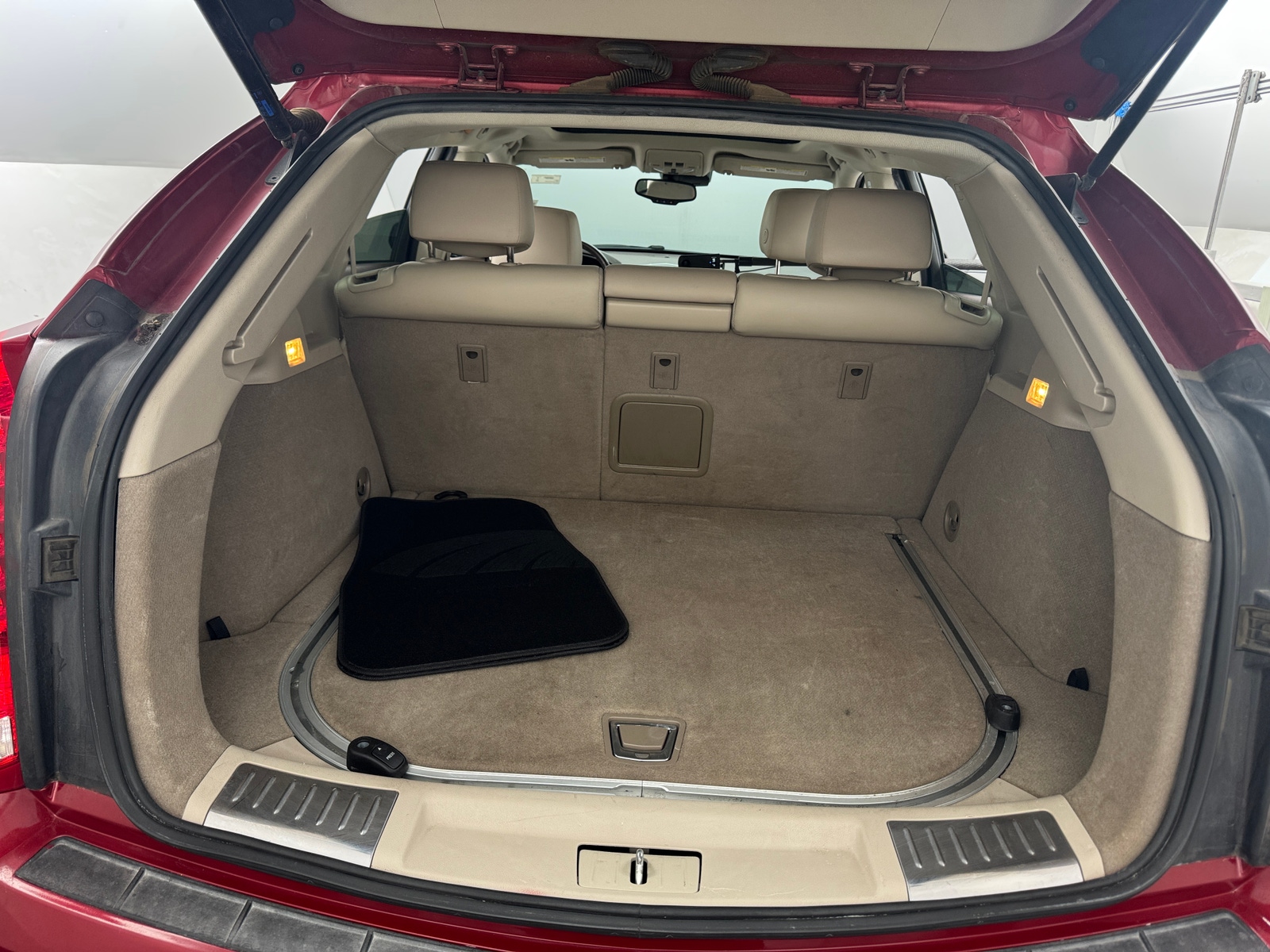 Thumbnail: 2014 Cadillac SRX - 6
