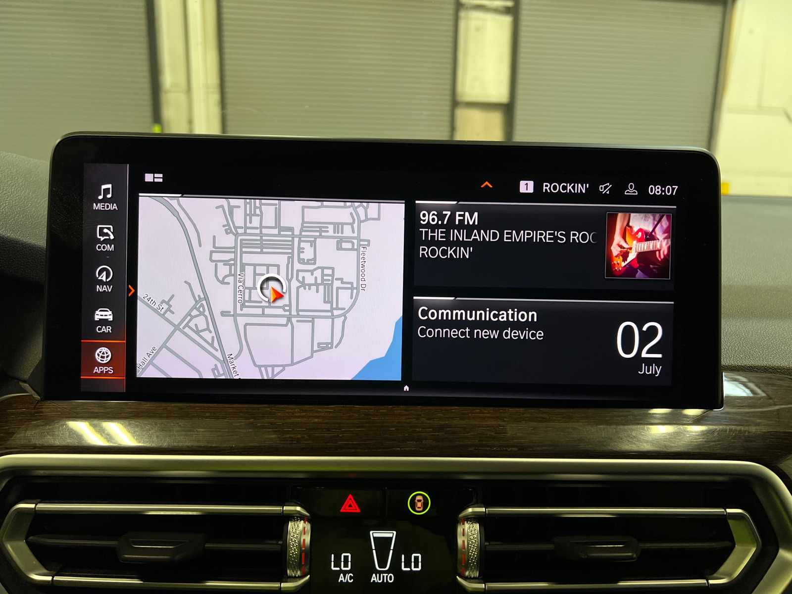 Thumbnail: 2023 BMW X4 - 3