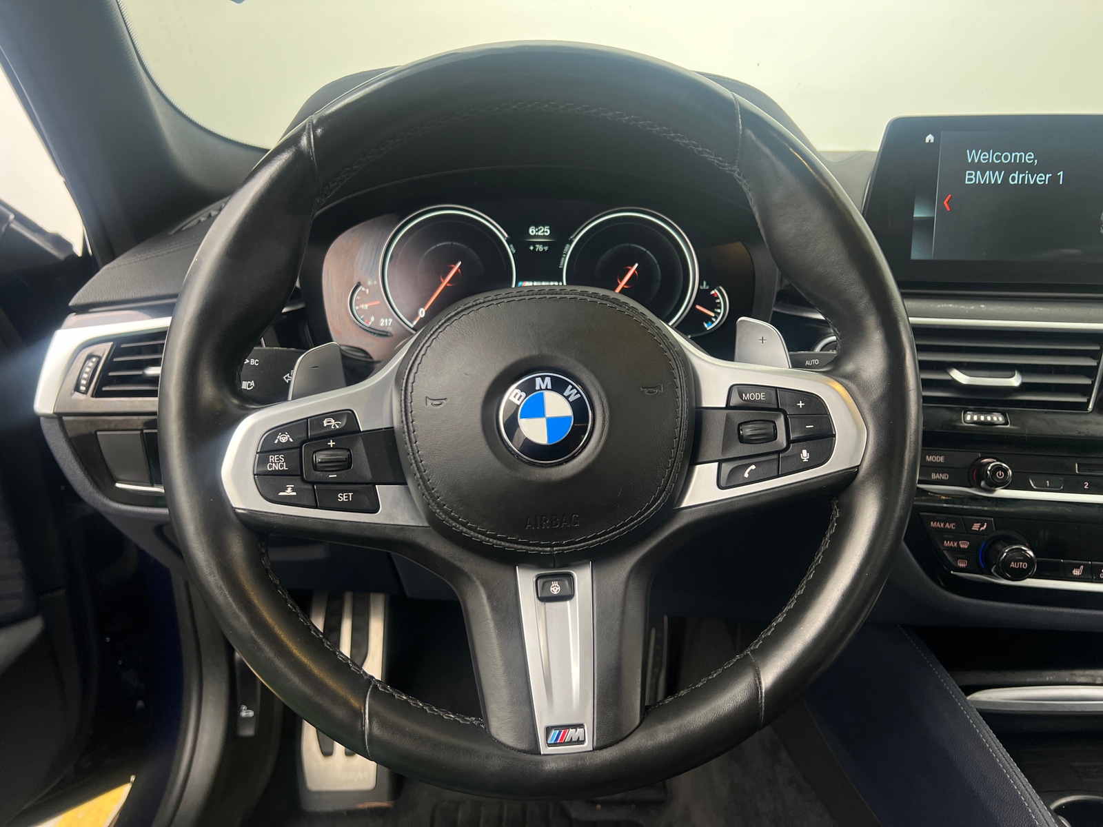 Thumbnail: 2018 BMW 5 Series - 4