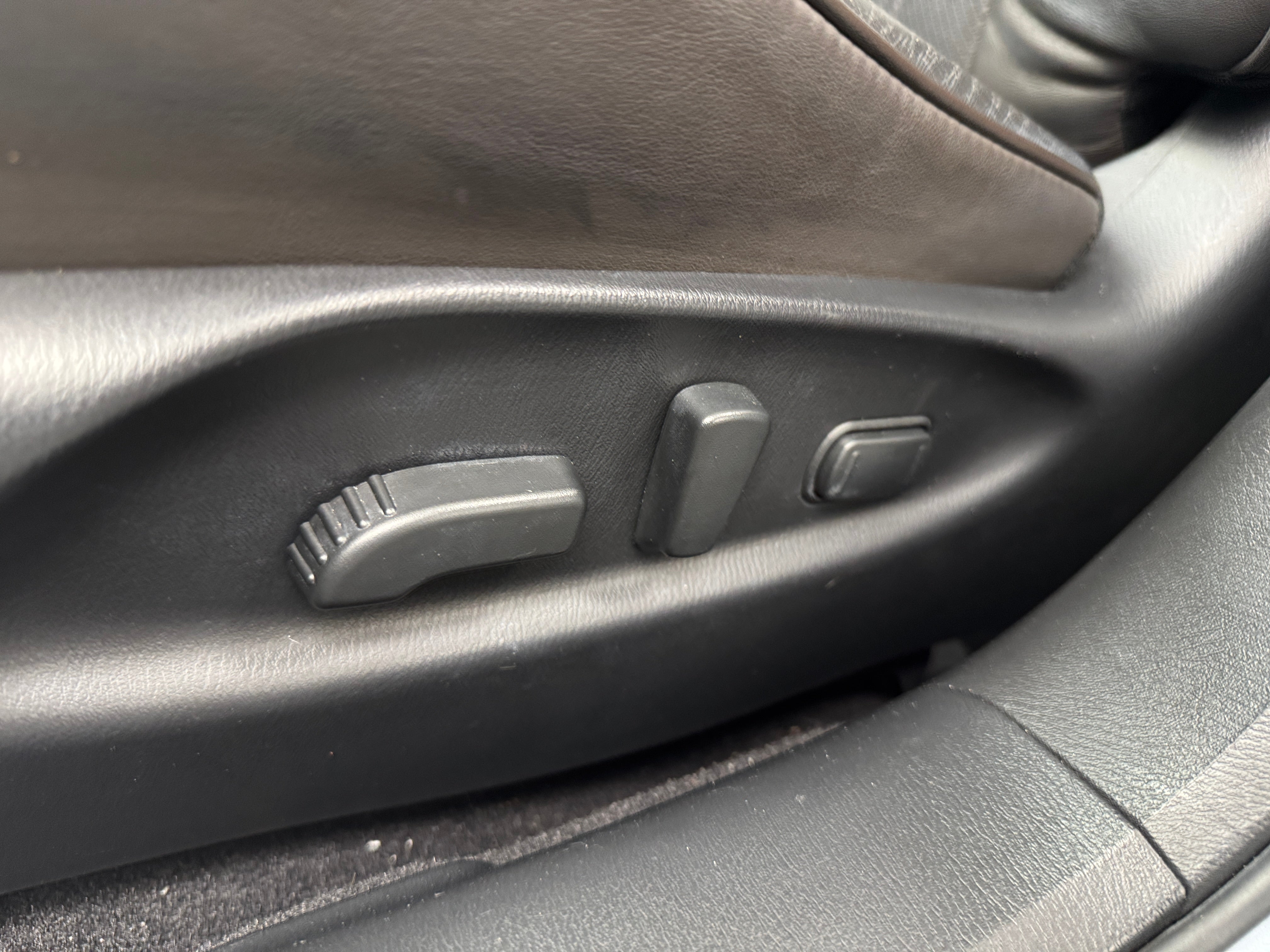 Image 10 of 2016 INFINITI Q70 3.7
