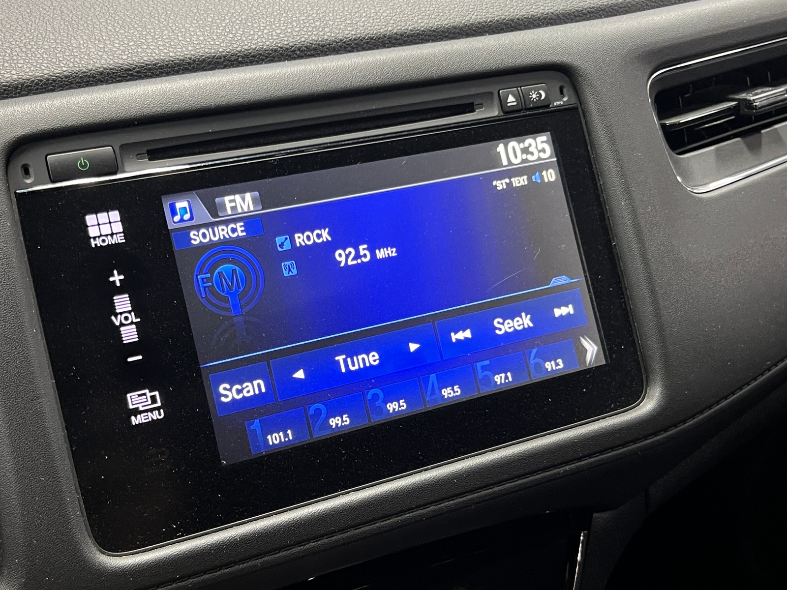 Thumbnail: 2018 Honda HR-V - 4