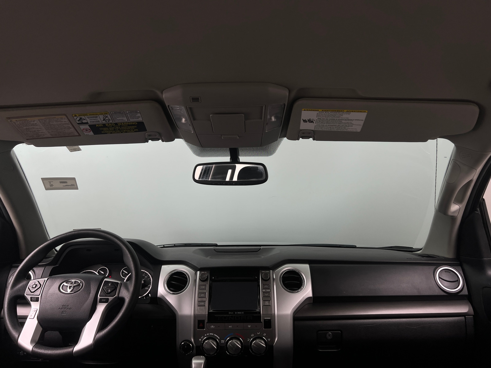 Thumbnail: 2015 Toyota Tundra - 3