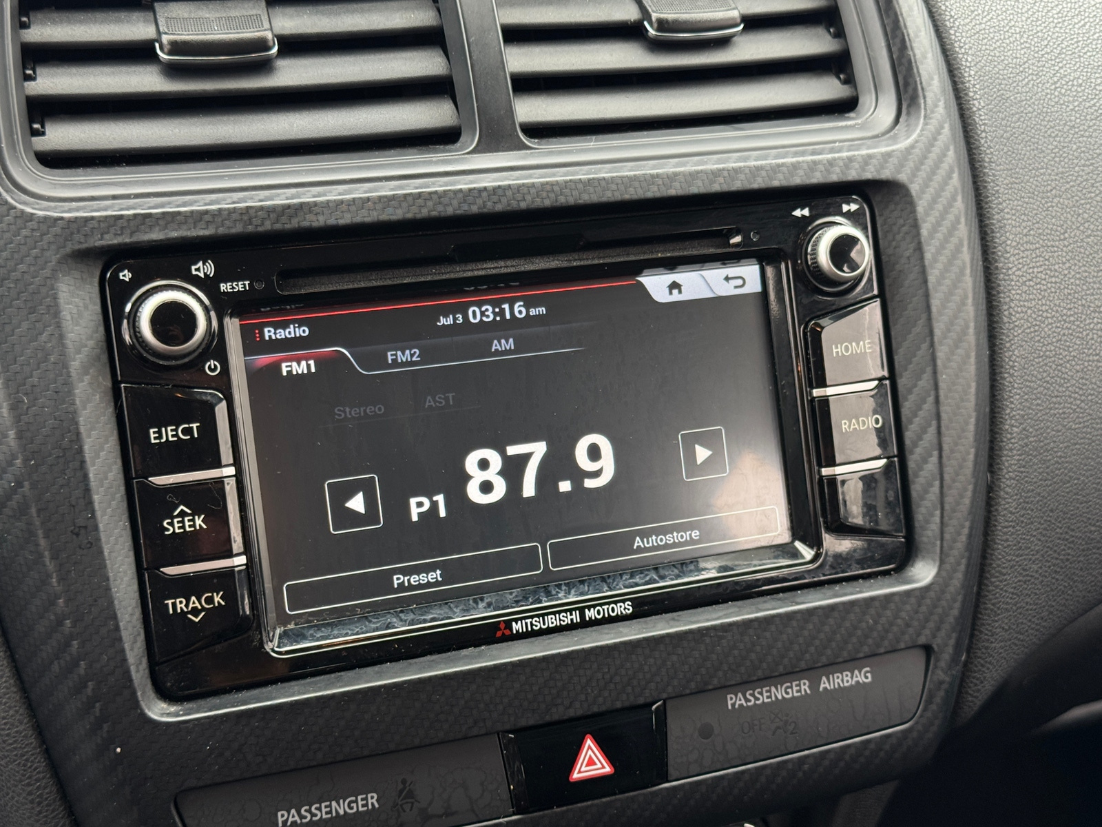 Thumbnail: 2018 Mitsubishi Outlander Sport - 4