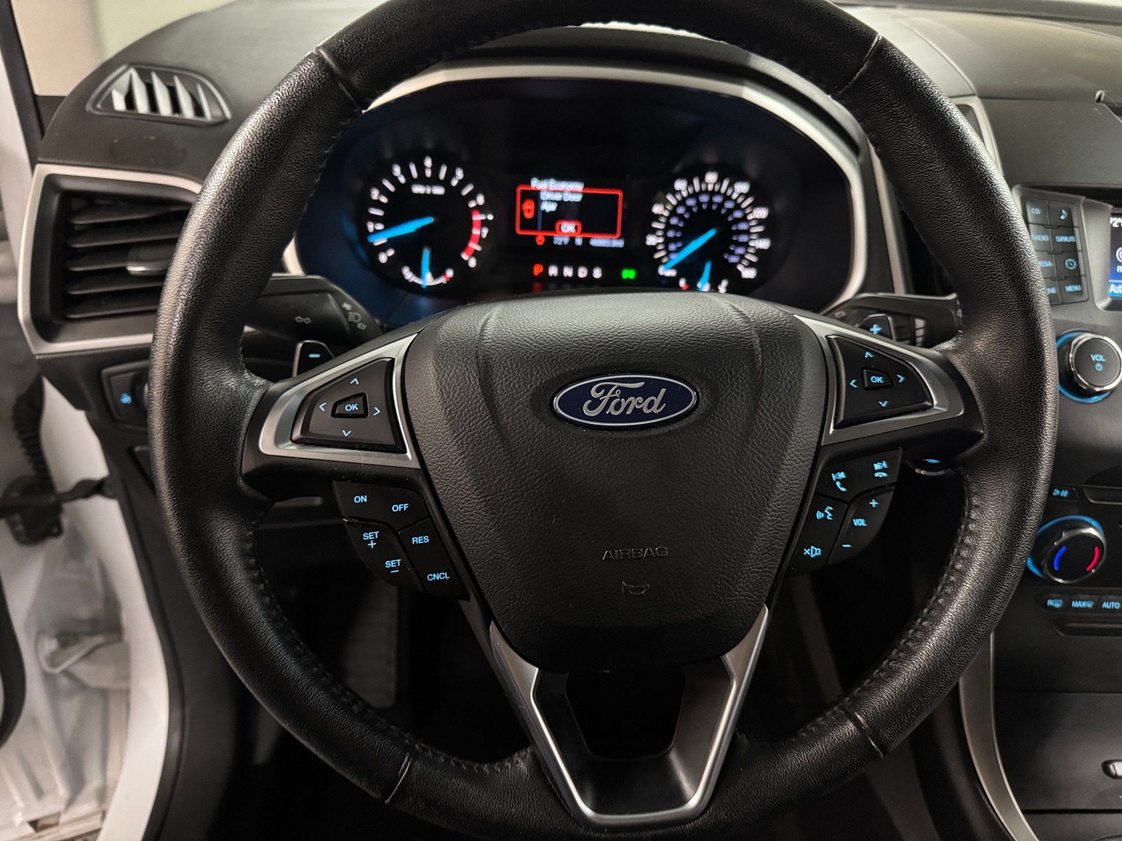 Thumbnail: 2017 Ford Edge - 5