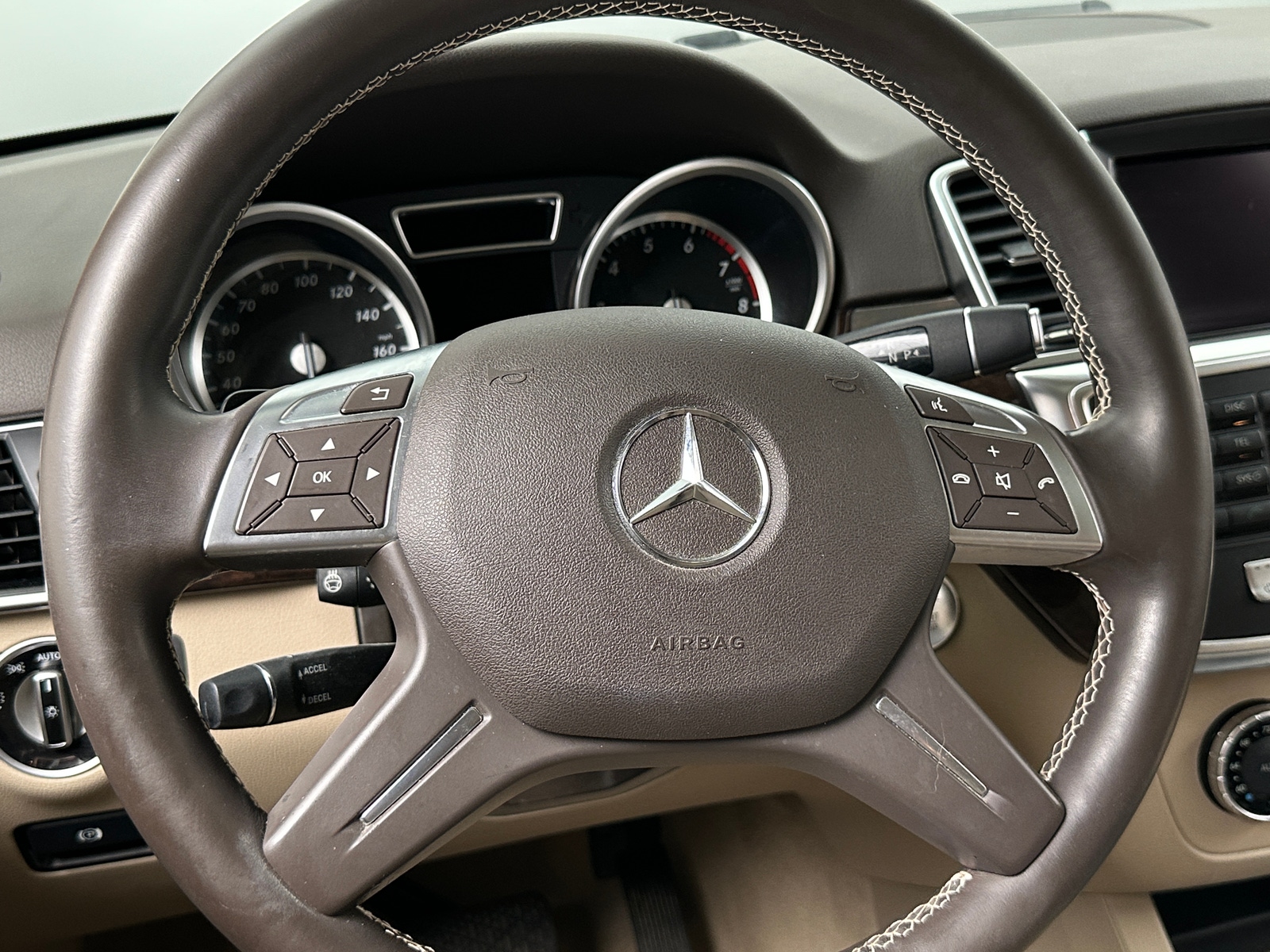 Thumbnail: 2015 Mercedes-Benz M-Class - 4