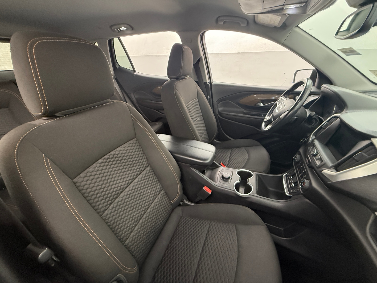 Thumbnail: 2020 GMC Terrain - 2