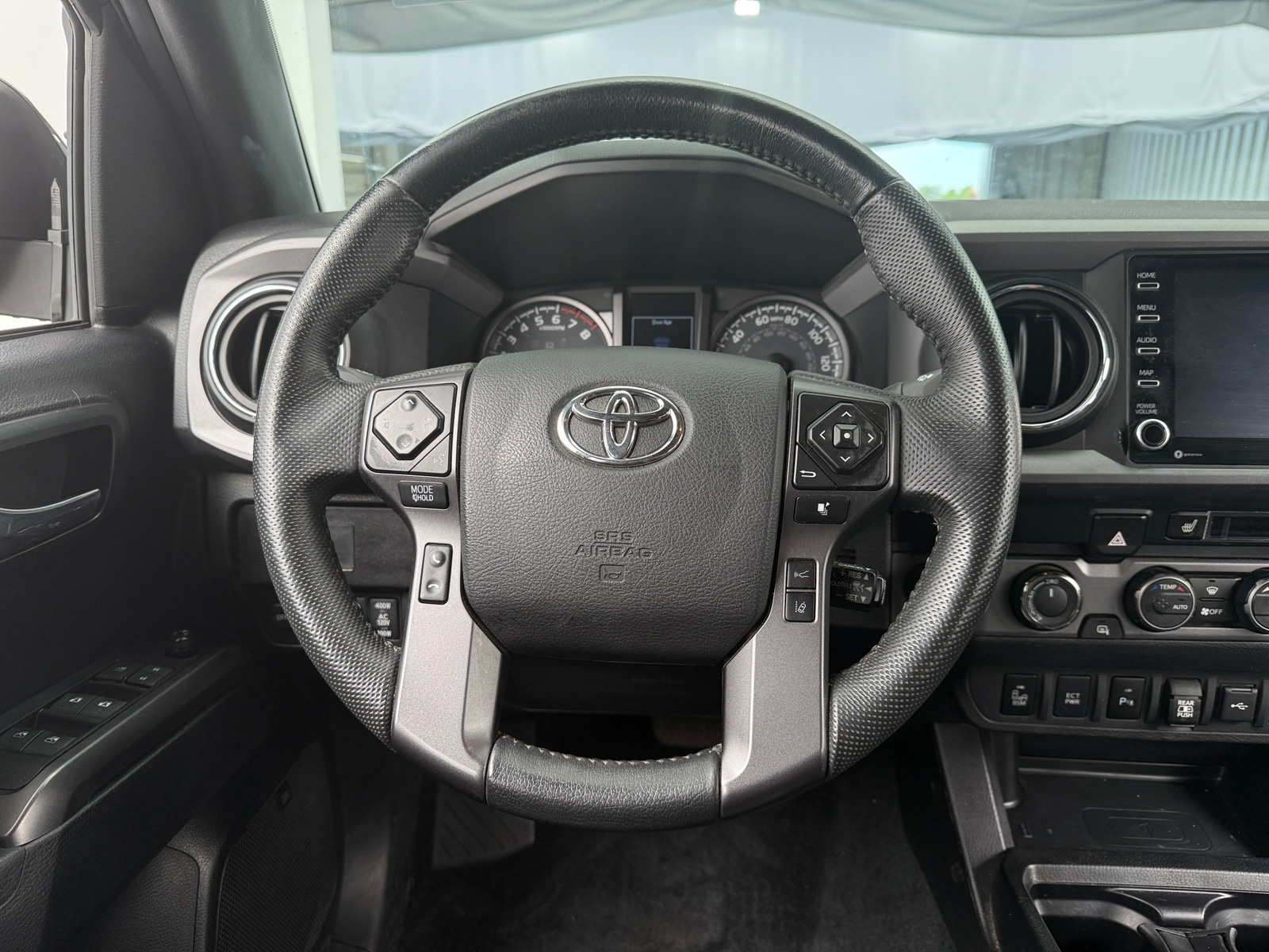 Thumbnail: 2022 Toyota Tacoma - 5
