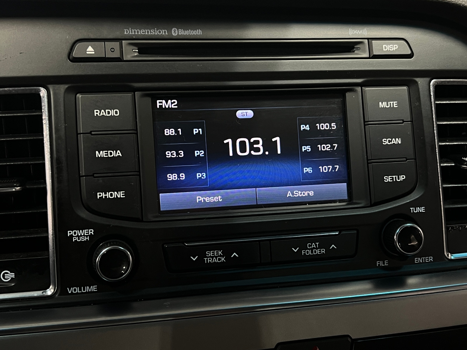 Thumbnail: 2015 Hyundai Sonata - 3