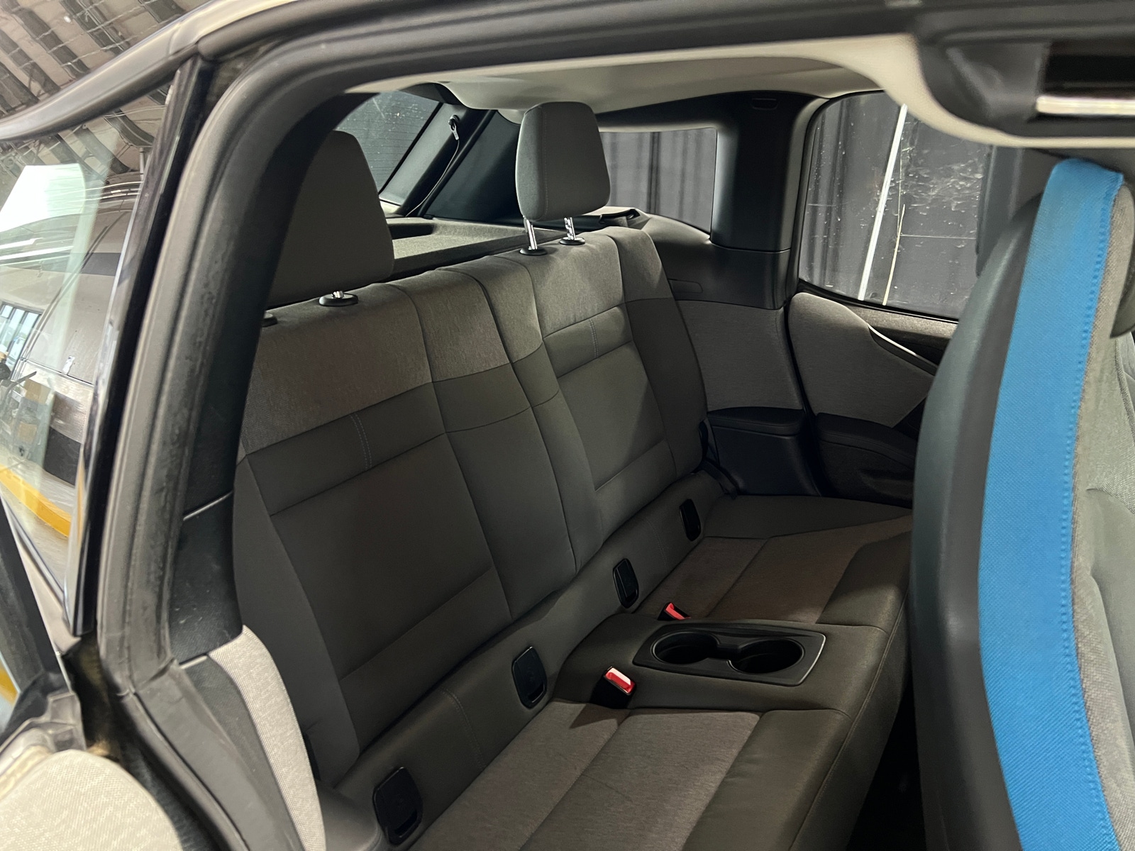 Thumbnail: 2017 BMW i3 - 6