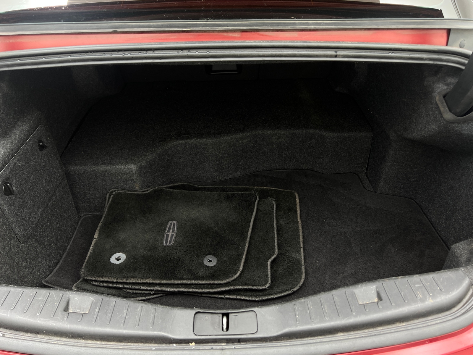 Thumbnail: 2014 Lincoln MKZ - 6