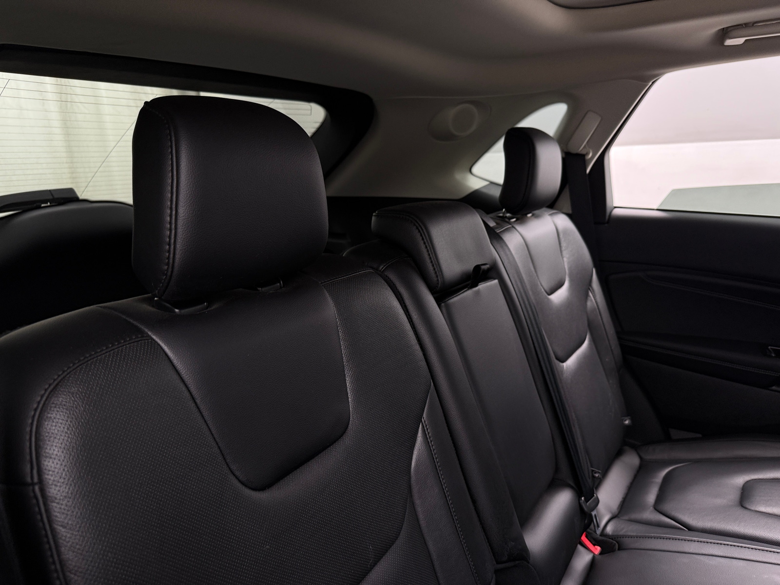 Thumbnail: 2020 Ford Edge - 5