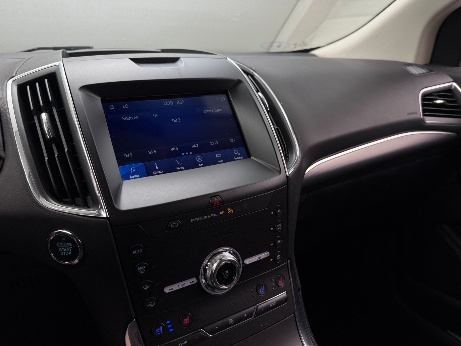 Thumbnail: 2020 Ford Edge - 3