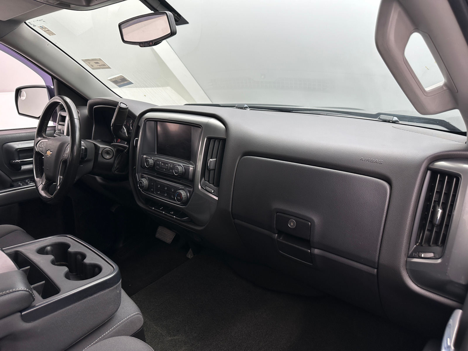 Thumbnail: 2018 Chevrolet Silverado 1500 - 3
