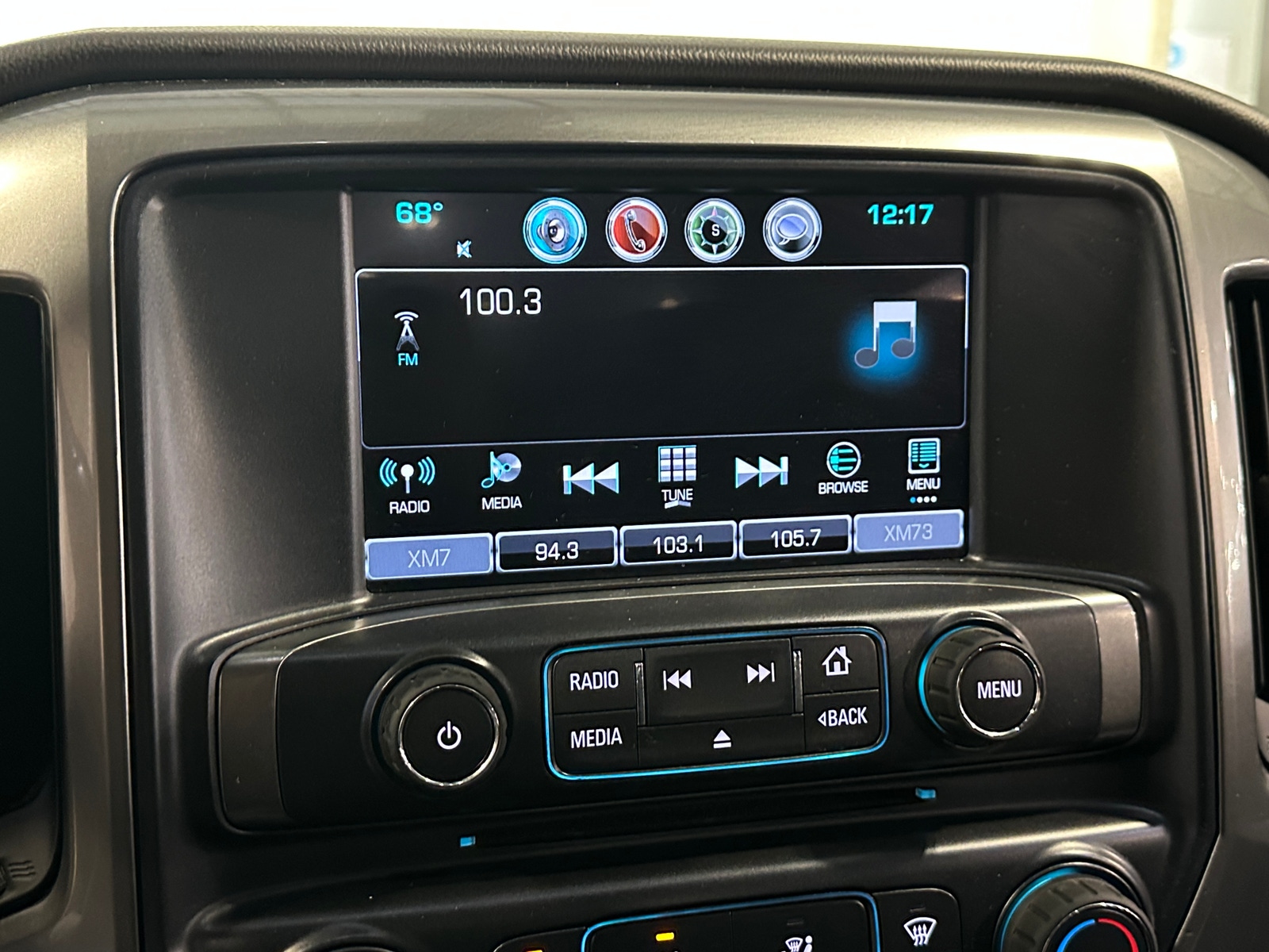 Thumbnail: 2018 Chevrolet Silverado 1500 - 4