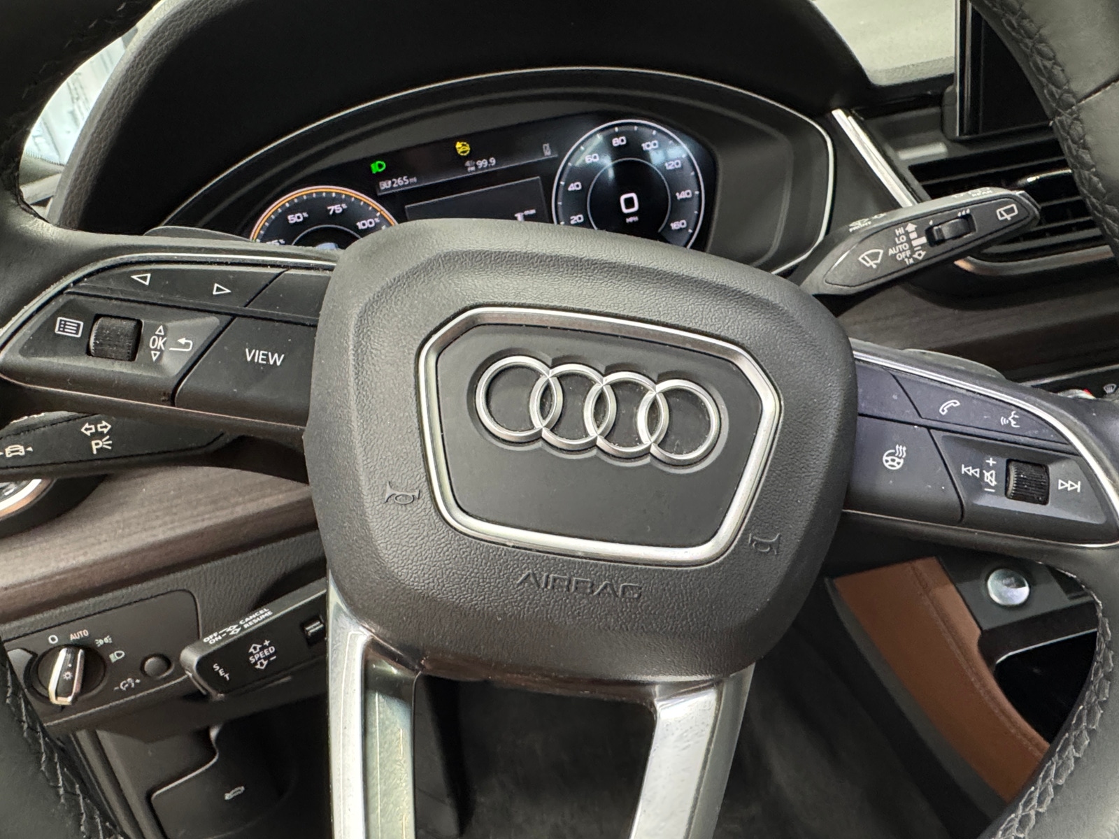 Thumbnail: 2021 Audi Q5 - 4
