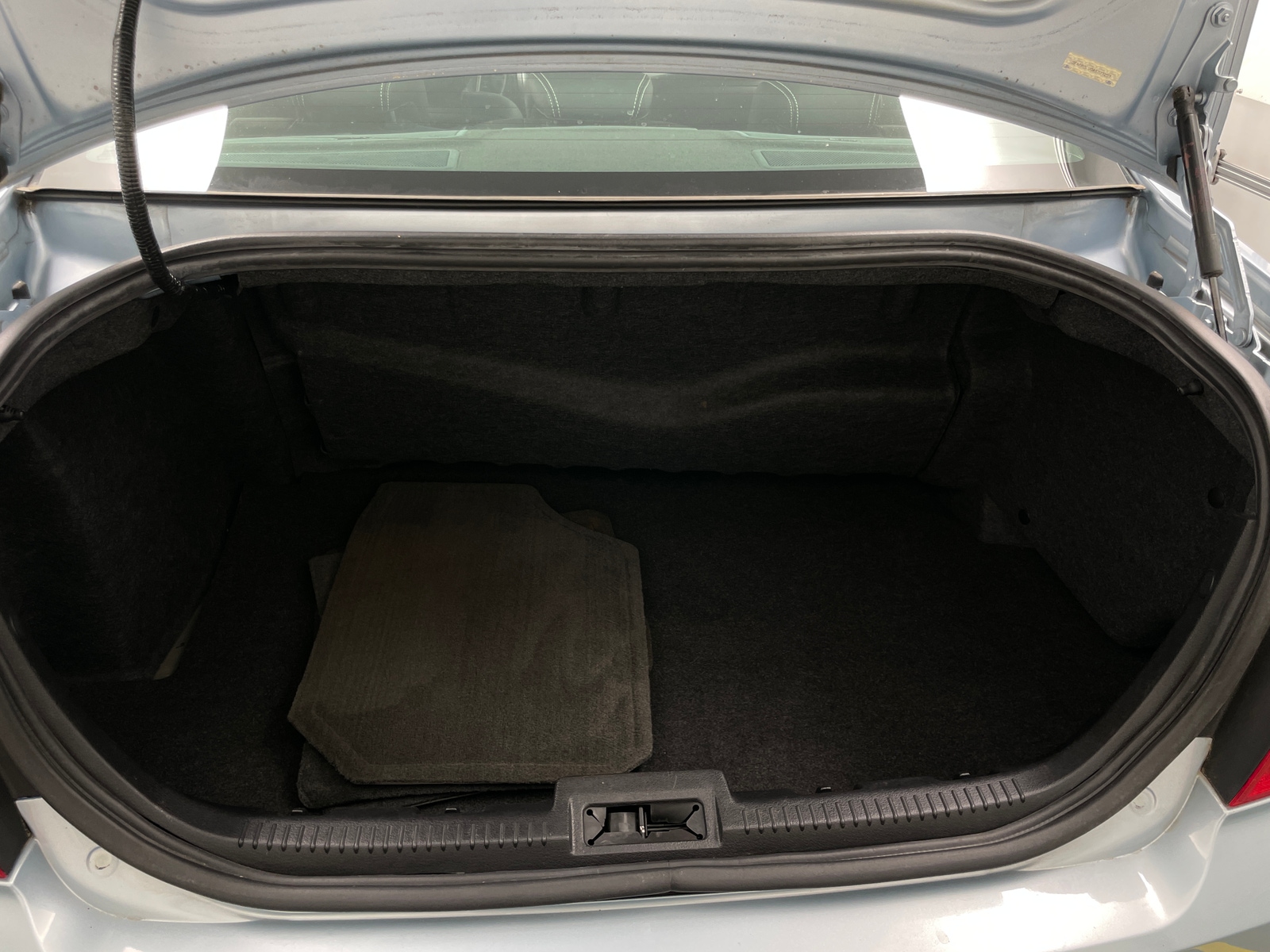 Thumbnail: 2010 Ford Fusion - 6