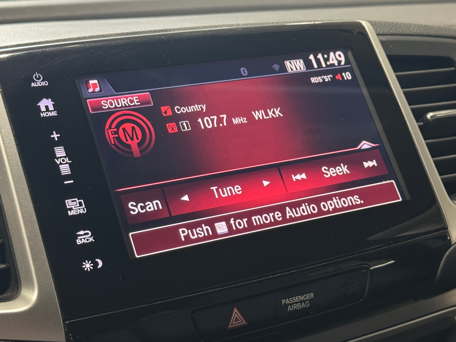 Thumbnail: 2018 Honda Pilot - 3