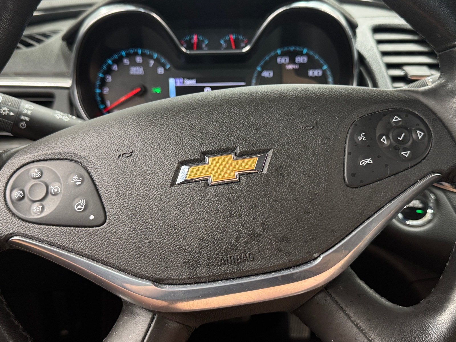 Thumbnail: 2015 Chevrolet Impala - 4
