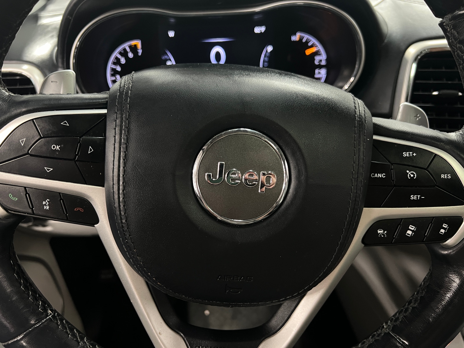 Thumbnail: 2018 Jeep Grand Cherokee - 4