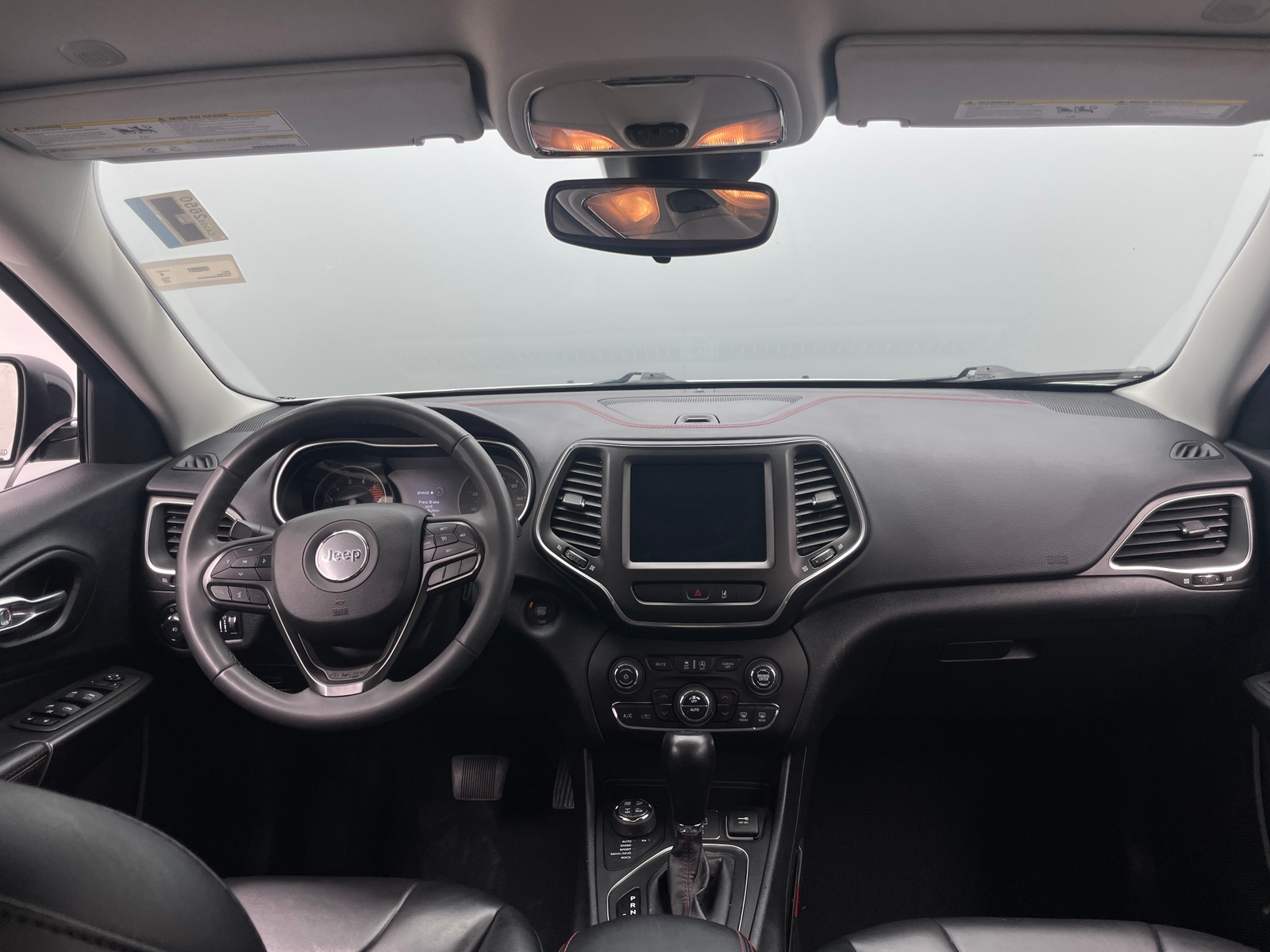 Thumbnail: 2022 Jeep Cherokee - 3