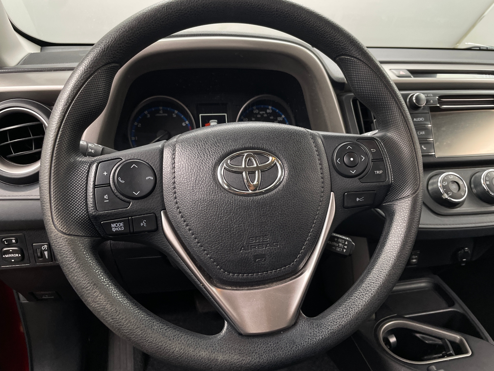 Thumbnail: 2018 Toyota RAV4 - 5