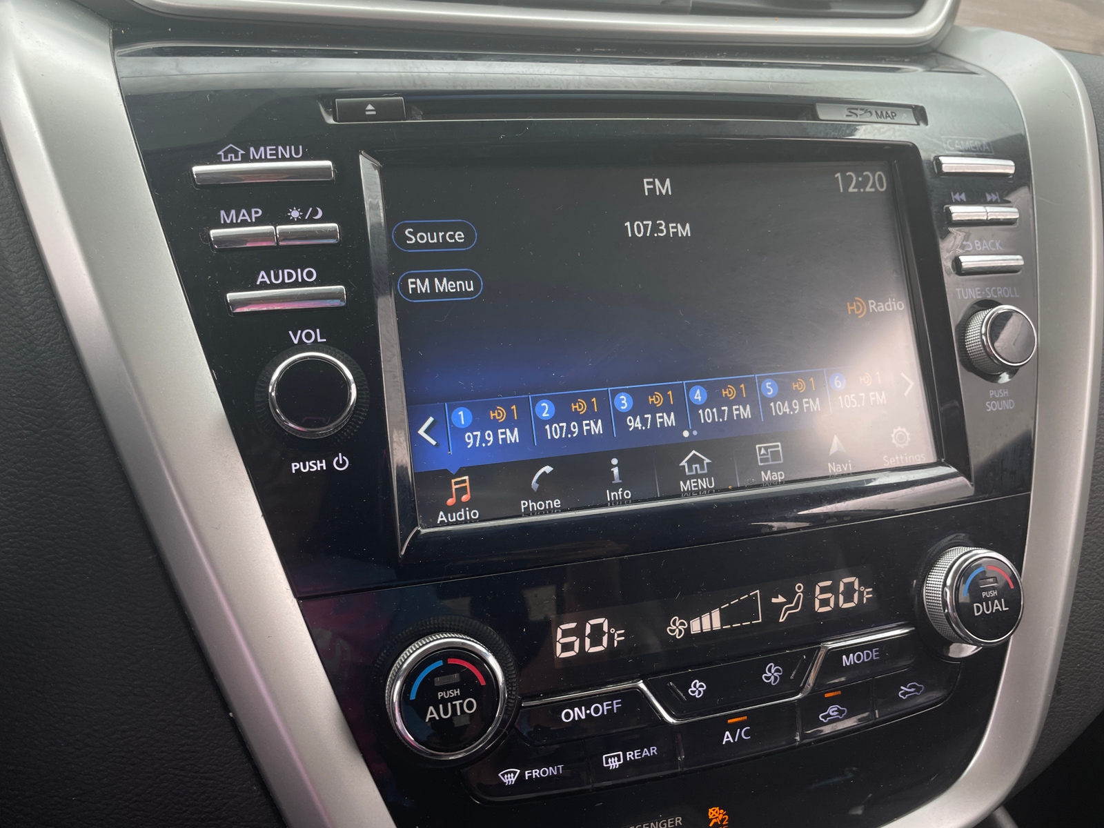 Thumbnail: 2016 Nissan Murano - 3