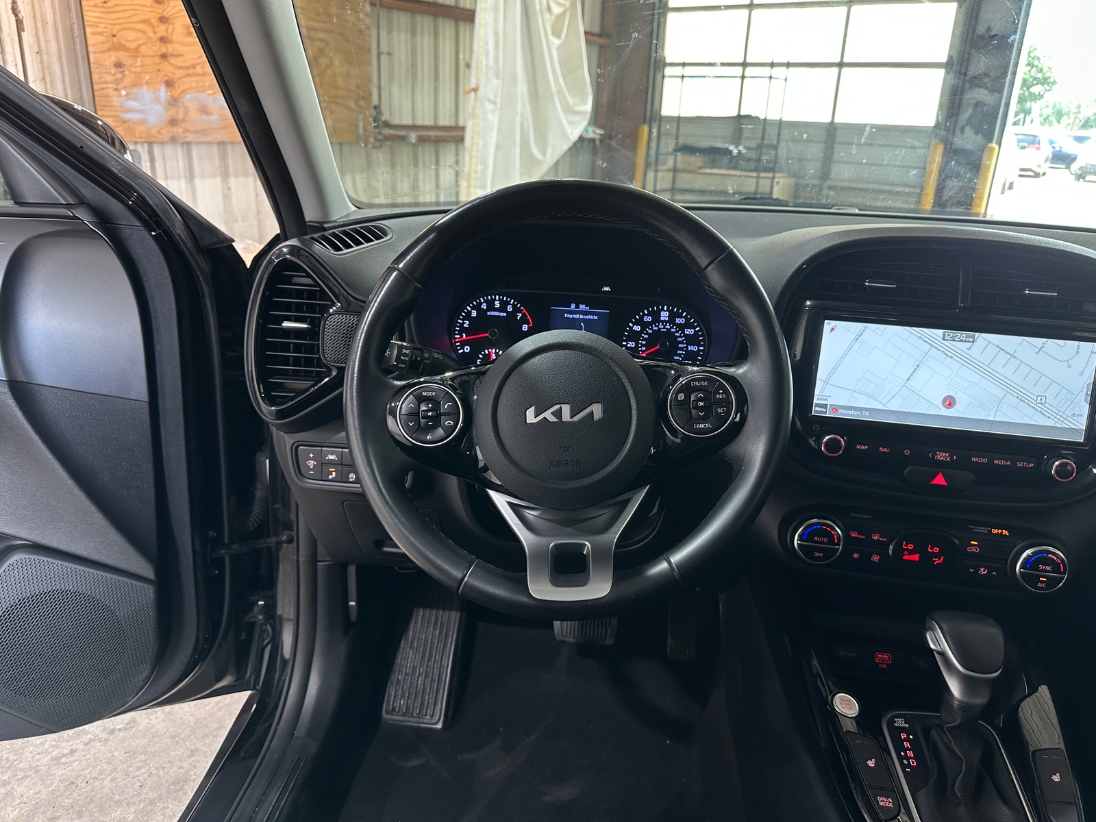 Thumbnail: 2022 Kia Soul - 5