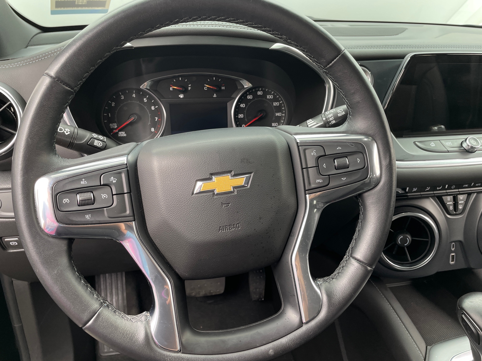 Thumbnail: 2022 Chevrolet Blazer - 4