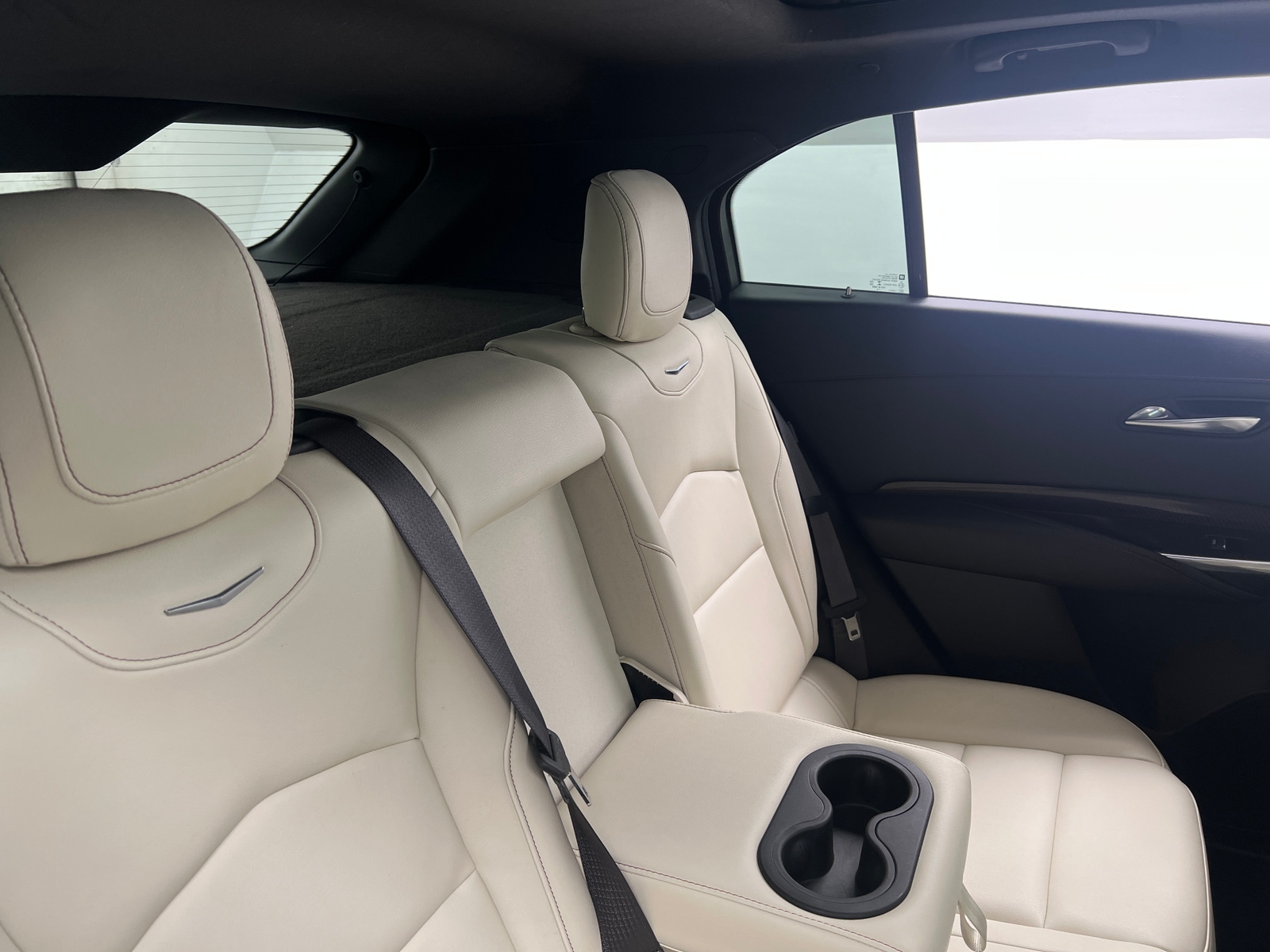Thumbnail: 2019 Cadillac XT4 - 5