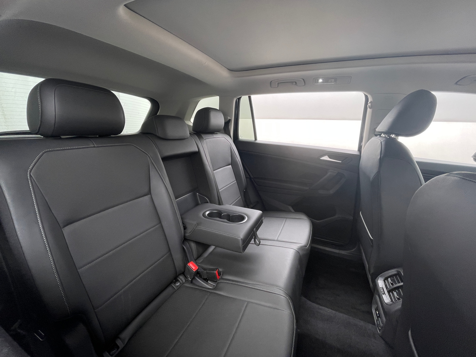 Thumbnail: 2019 Volkswagen Tiguan - 5