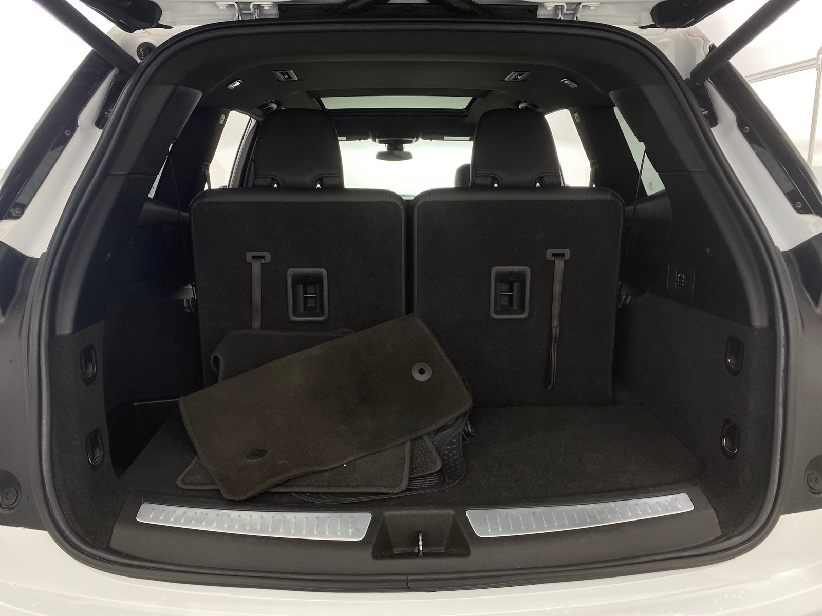 Thumbnail: 2021 Cadillac XT6 - 6