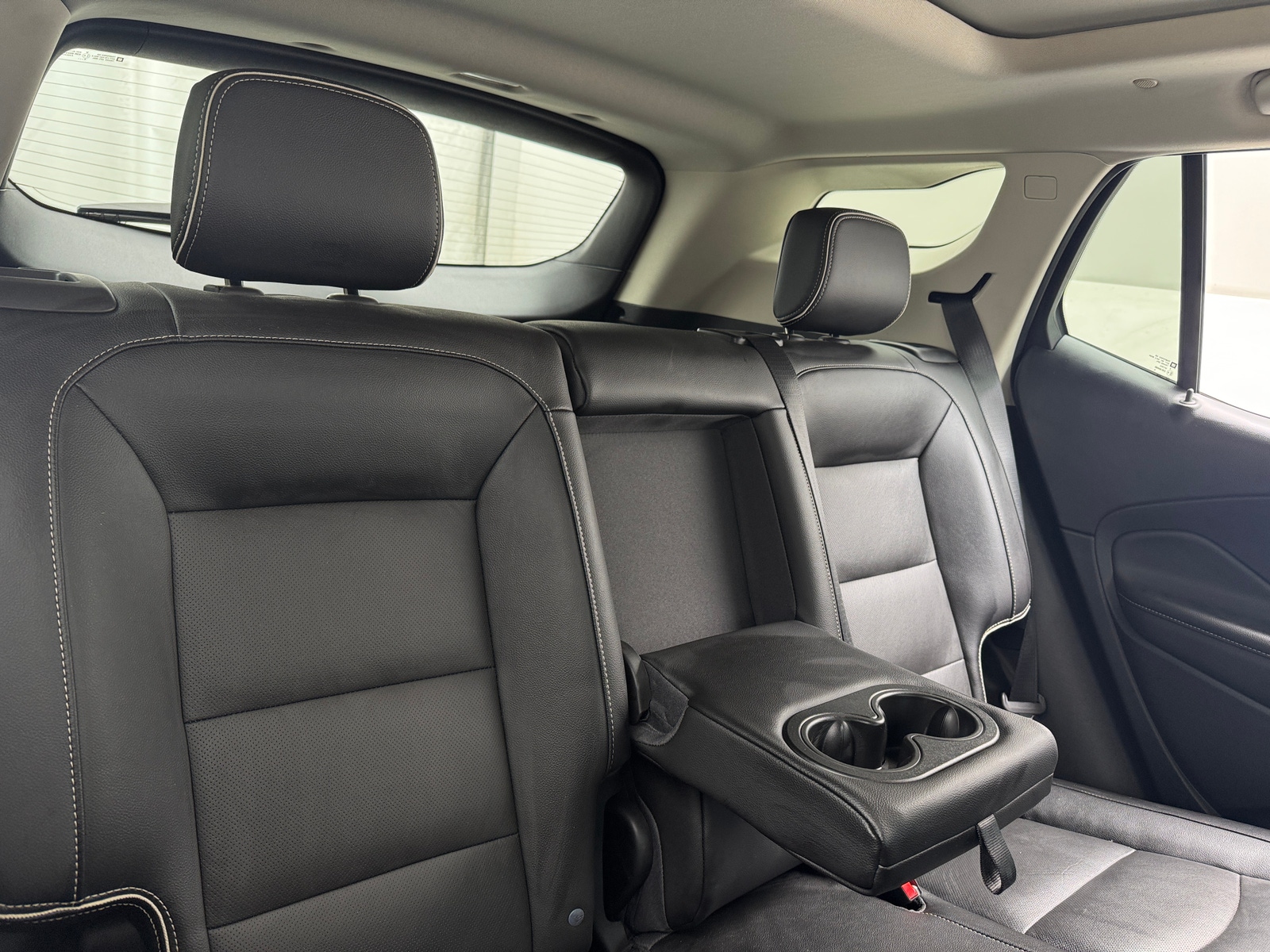 Thumbnail: 2020 GMC Terrain - 5